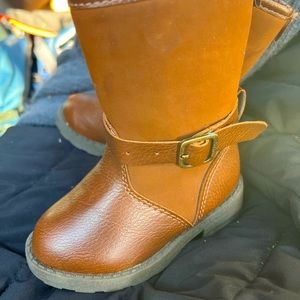 Minimally used boots